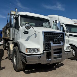 2020 Volvo Dump Truck